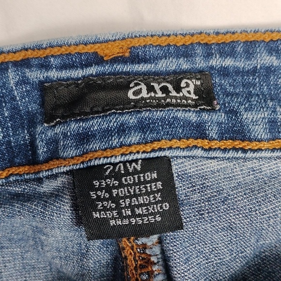 Ana womens denim shorts size 24W - Picture 2 of 13
